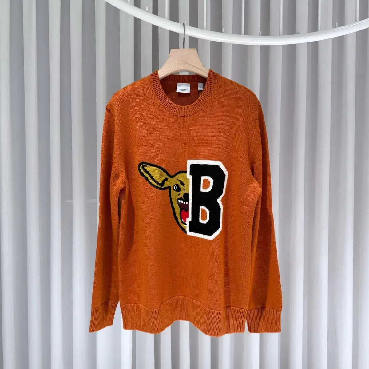 New Arrivals / Burberry Orange Dog Knit / L