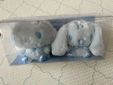 시나모롤과 밀크 봉제 인형