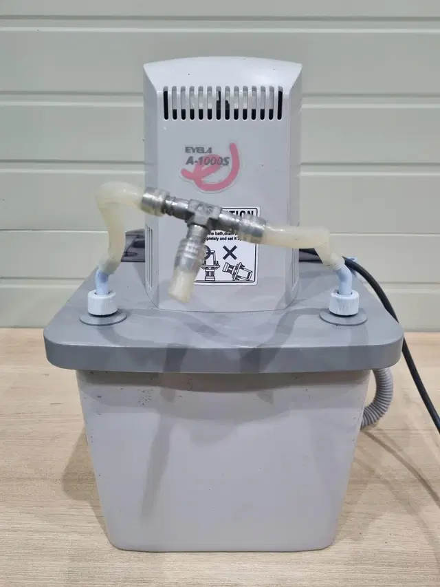 EYELA A-1000S Aspirator 아스피레타/감압장비