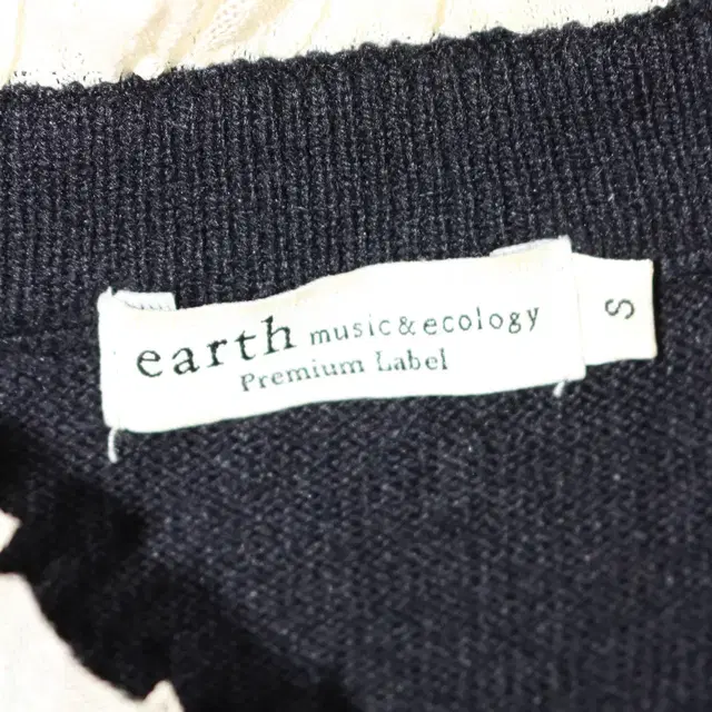 earth music & ecology 니트 [24092420]