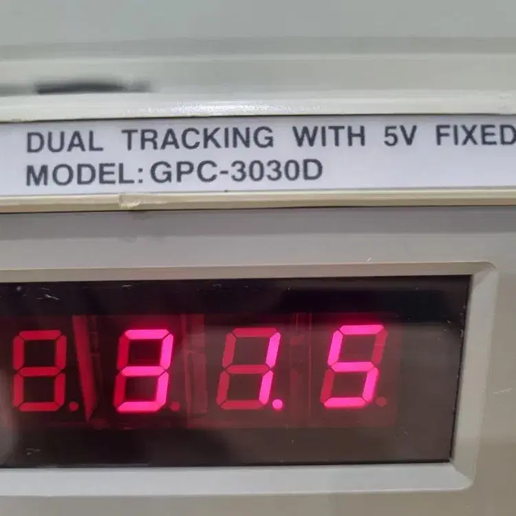 GW Dual Tracking GPC-3030D 파워서플라이 5V