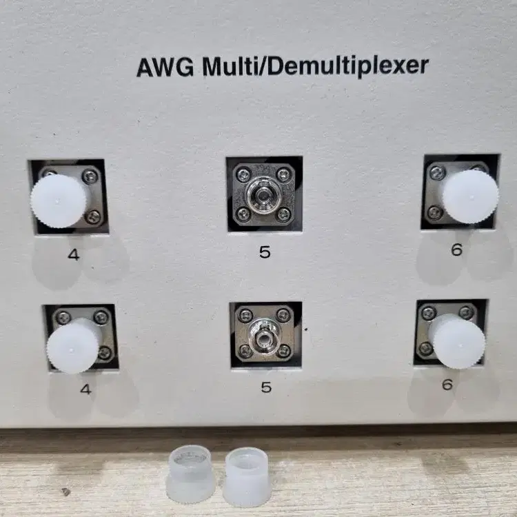 AWG Multi Demultiplexer A0808GPBFS-CH4A