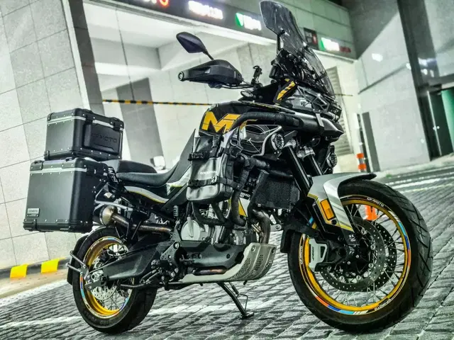 cfmoto 800mt(22년식) 애로우 소음기없이 구변완