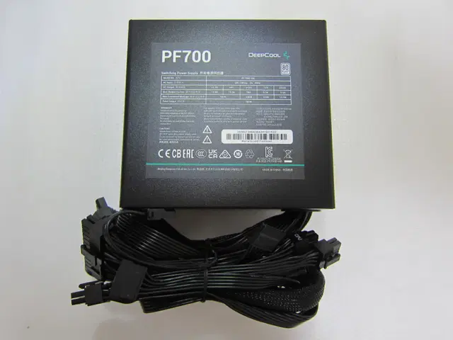 DEEPCOOL  PF700 80PLUS스탠다드 (AS 2028년 7월)