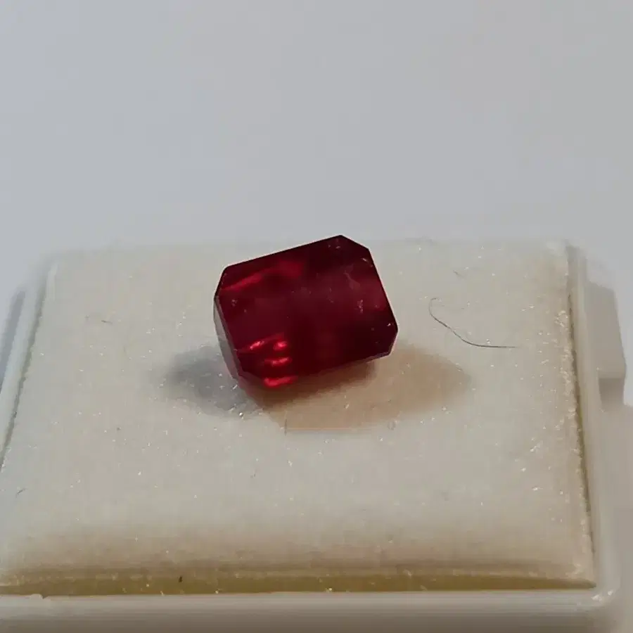 천연루비 2.3ct