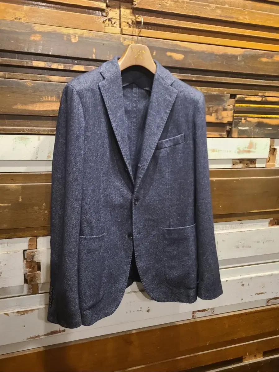 100% Dahliatore flannel jacket