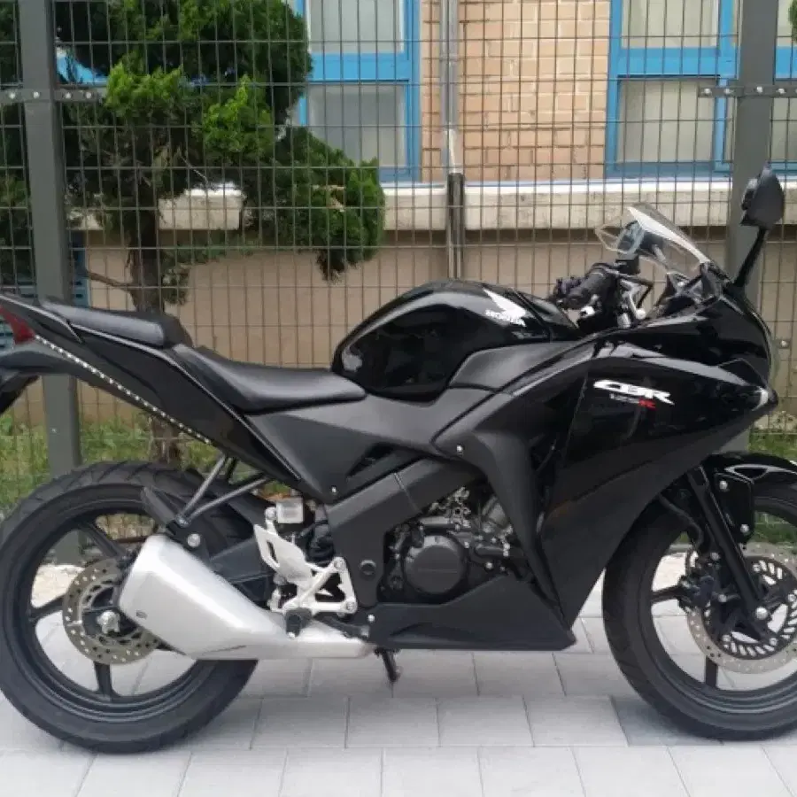 Cbr125 할부로 구매합니다