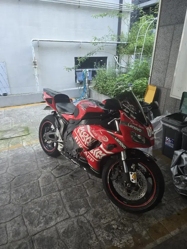 cbr1000rr (엔진수리 완)