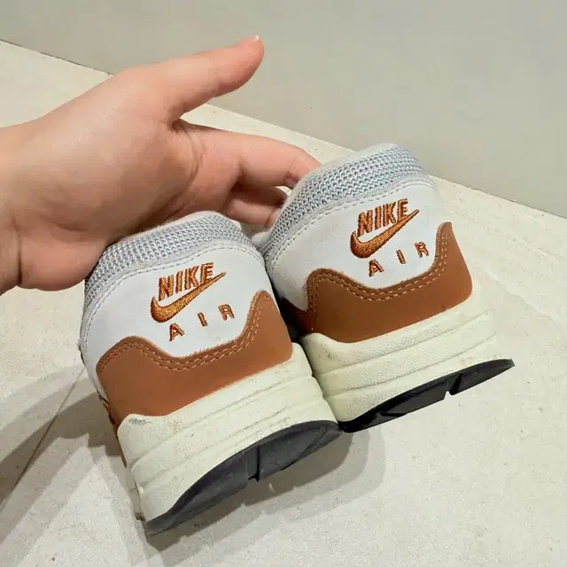 Nike X Patta Air Max 1 나이키 파타 에어 맥스 모나크