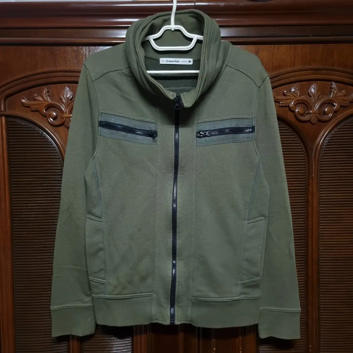 Vintage Khaki Wide-Neck JerseyM