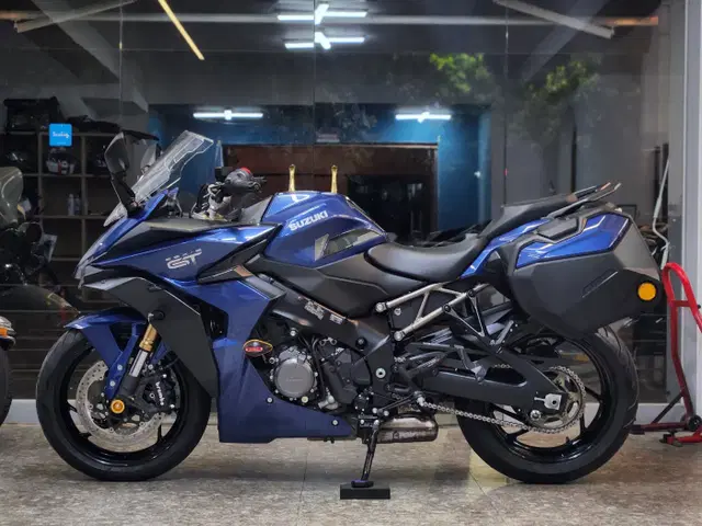 2022년식 1인신조 스즈끼 GSX-S1000GT 전국무료배송 서비스