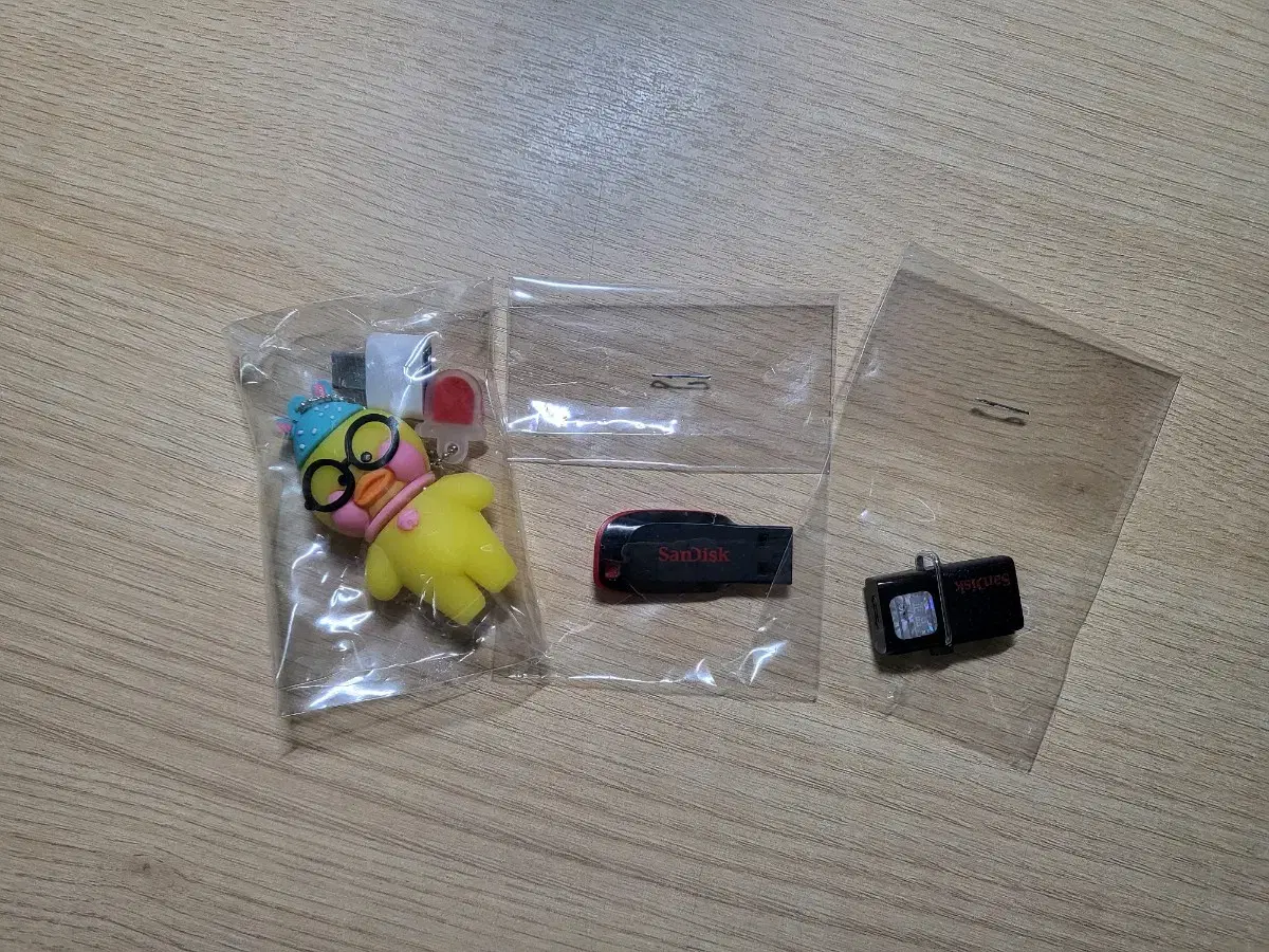 (일괄판매) 샌 디스크 usb , 캐릭터 usb