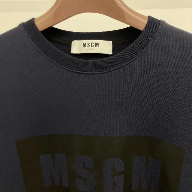 msgm 다크네이비 기모 맨투맨 티셔츠