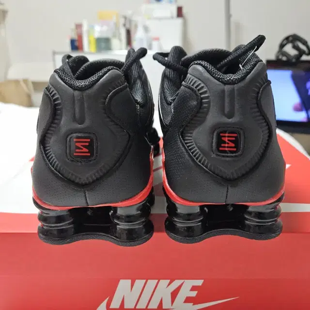 Nike Shox TL Black University Red, 275mm