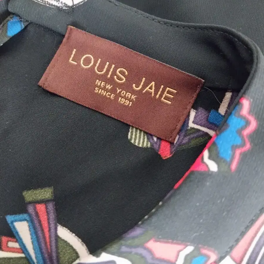 LOUIS JAIE 원피스