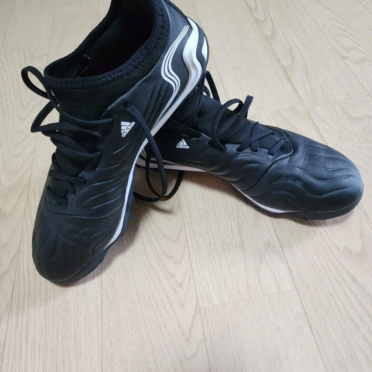 Adidas COPA 260