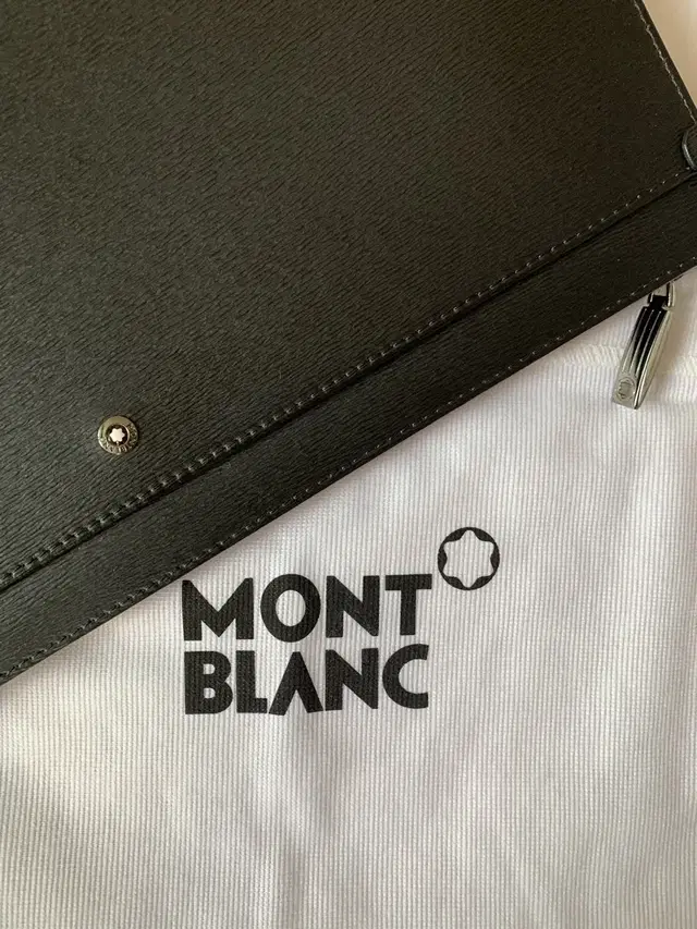 MONTBLANC 몽블랑 116377 4810 클러치백