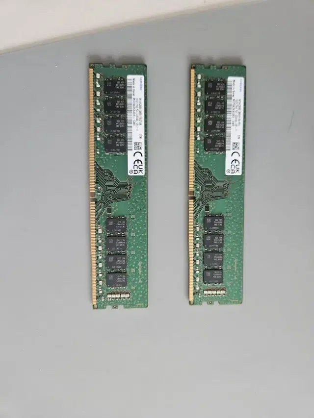 삼성 램, 32기가(16*2개) DDR4 3200Mhz(배송비 포함)