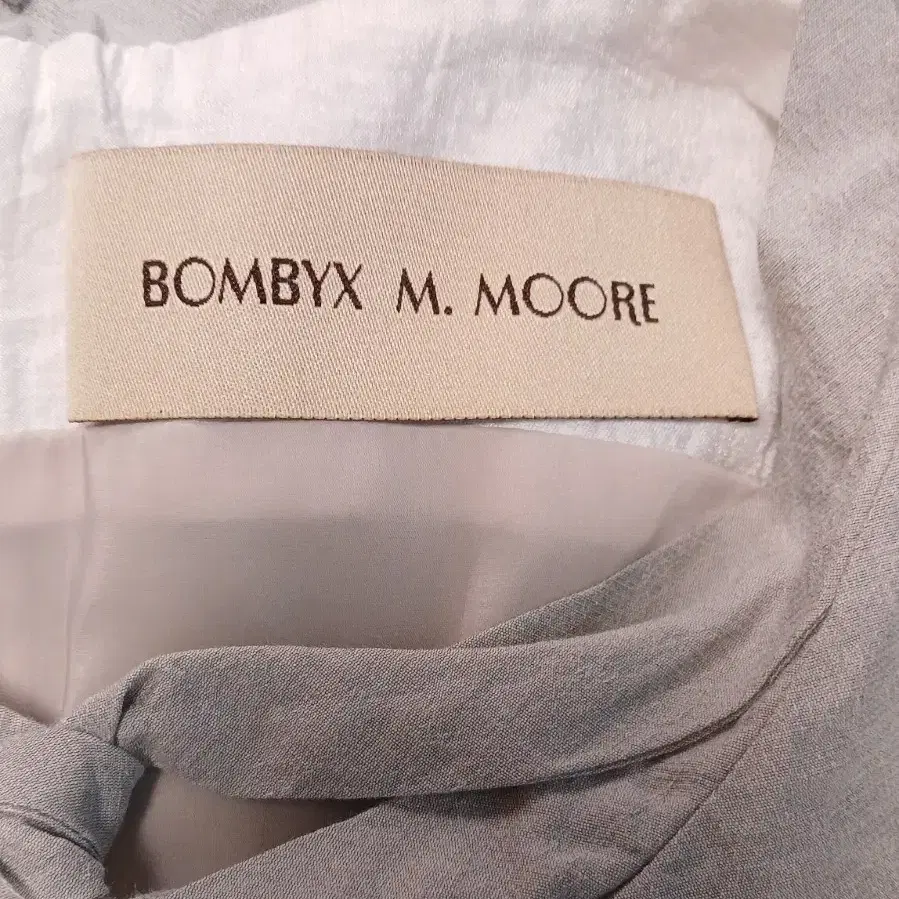 BOMBYX M. MOORE