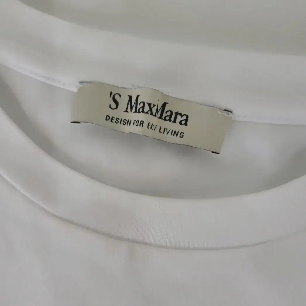 막스마라('S Maxmara) 티셔츠 팝니다