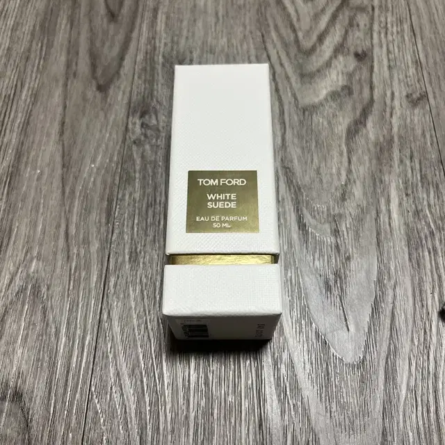 톰포드 화이트 스웨이드 50ml