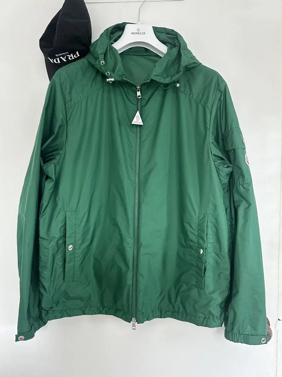 [NEW]Moncler Etiache Rain Jacket 4