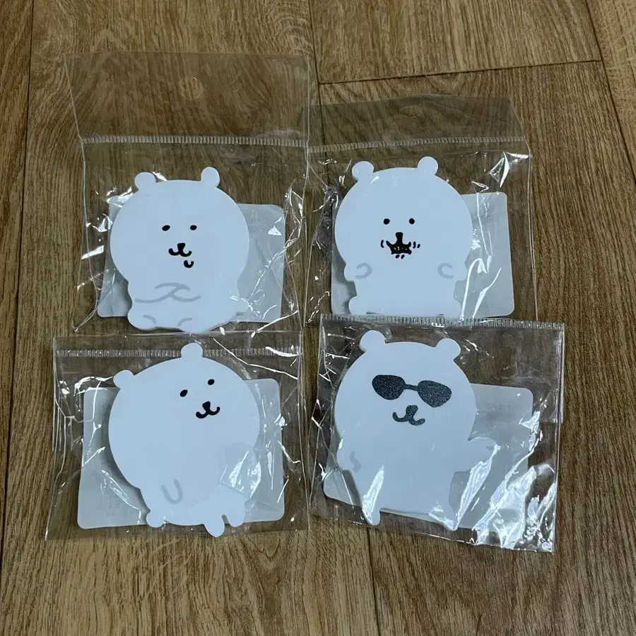 나가노 담곰이 농담곰 다이컷 아크릴 뱃지