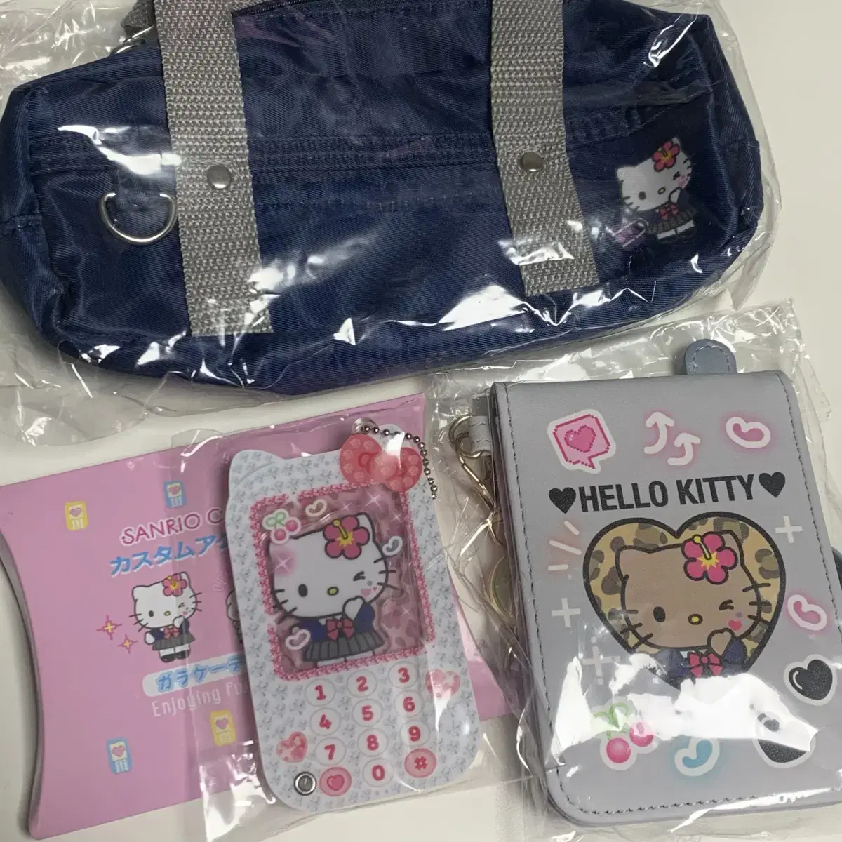 Bulk) Gyaru Kitty Reel Pass Heisei Kogyaru School Bag Pouch Acrylic