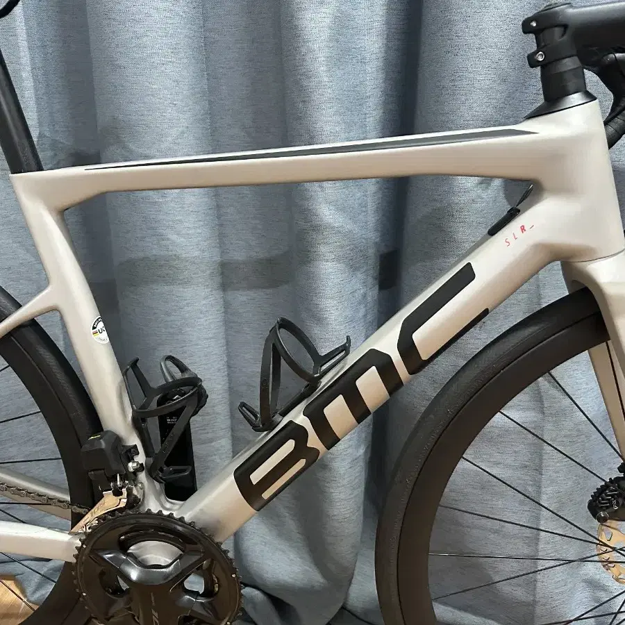 BMC SLR 105전동& 카본휠셋 업글 컨디션 최상 105 클릿 급처