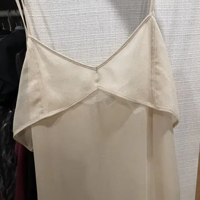 ATELIER EDITION 아틀리에 에디션 Sheer Dress 베이지