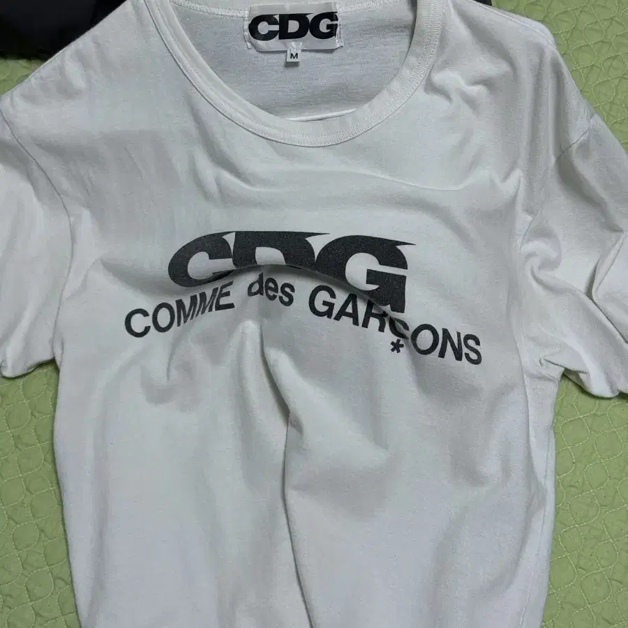 꼼데가르송 cdg 반팔