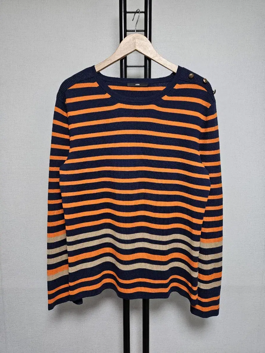 105 SYSTEM SYSTEM Button Stripe 100% Wool Knit