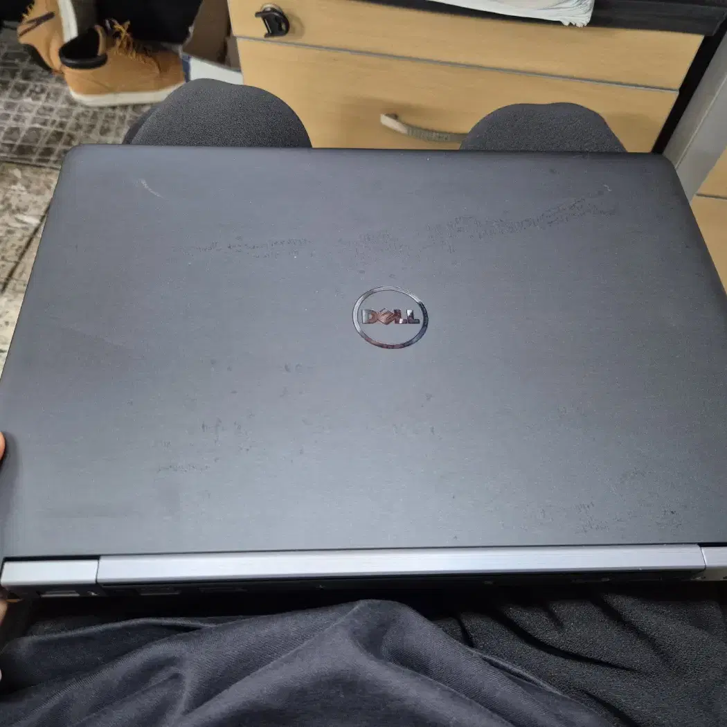 DELL 델 노트북 e5470 i5 6세대 판매합니다. 업자 아닙니다!