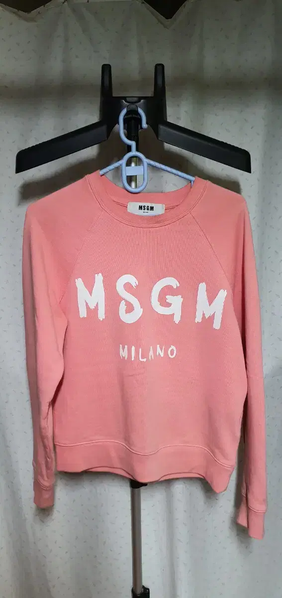 MSGM  정품 맨투맨