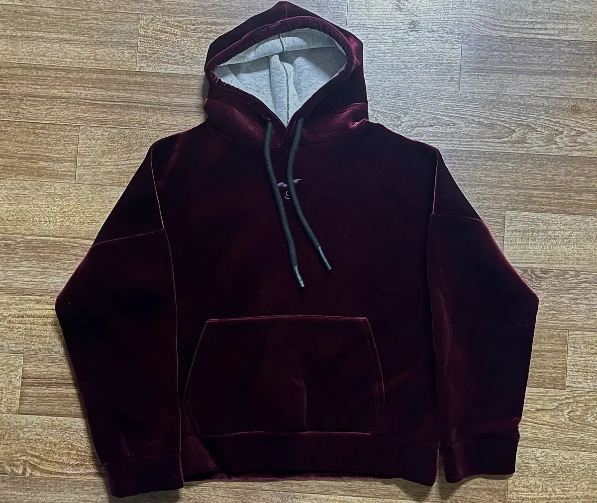 Ninebat Velvet Hoodie L