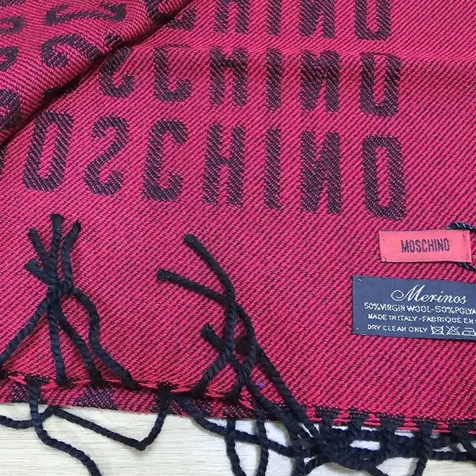 모스키노 스카프 moschino scarf 남녀공용