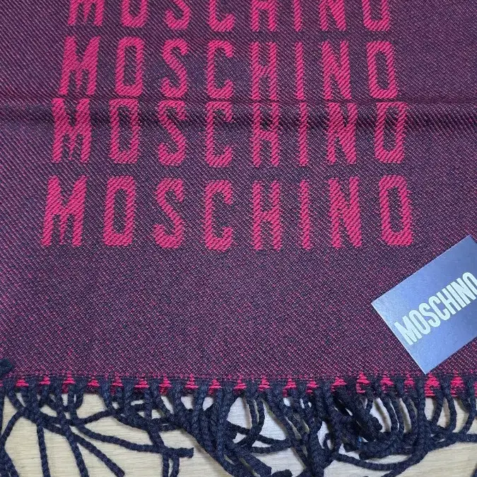 모스키노 스카프 moschino scarf 남녀공용