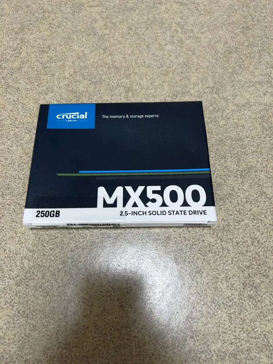 MX500 250GB 미개봉 새제품