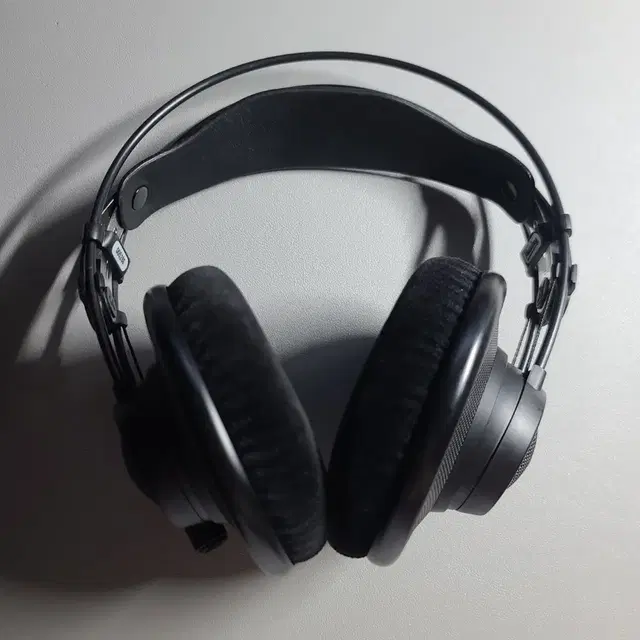 MassDrop AKG K7XX 헤드폰