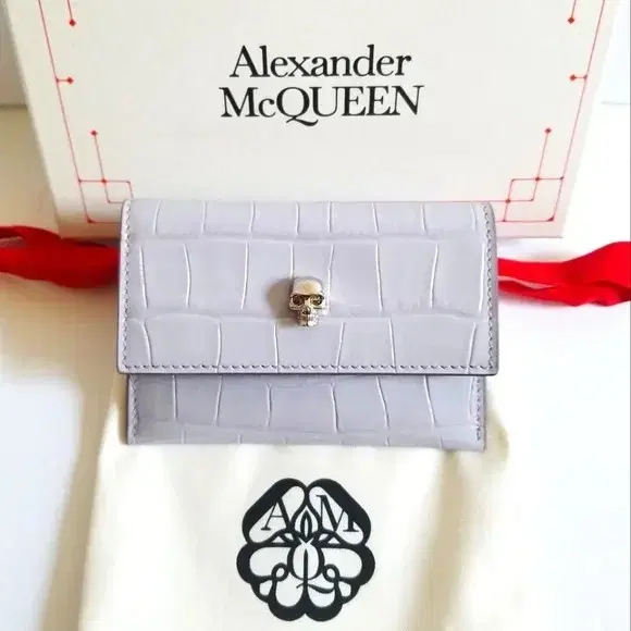 Alexander McQueen 스컬 악어 무늬 가죽 카드 홀더 라일락