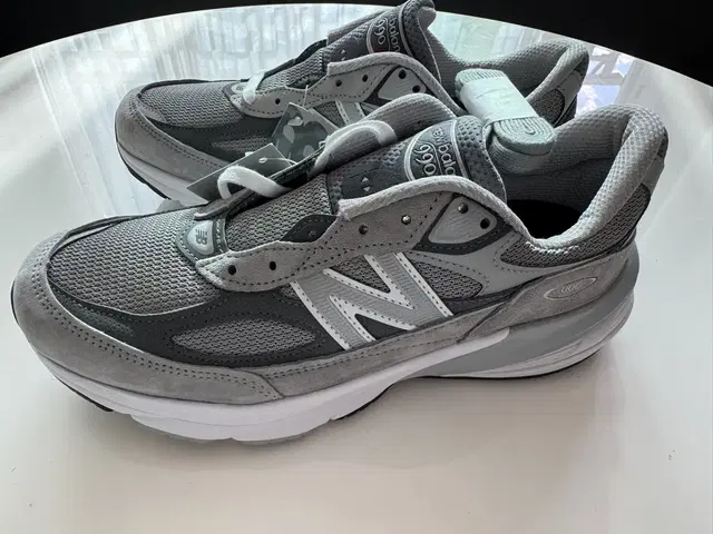 뉴발란스 990v6 made in USA 그레이 265 새제품