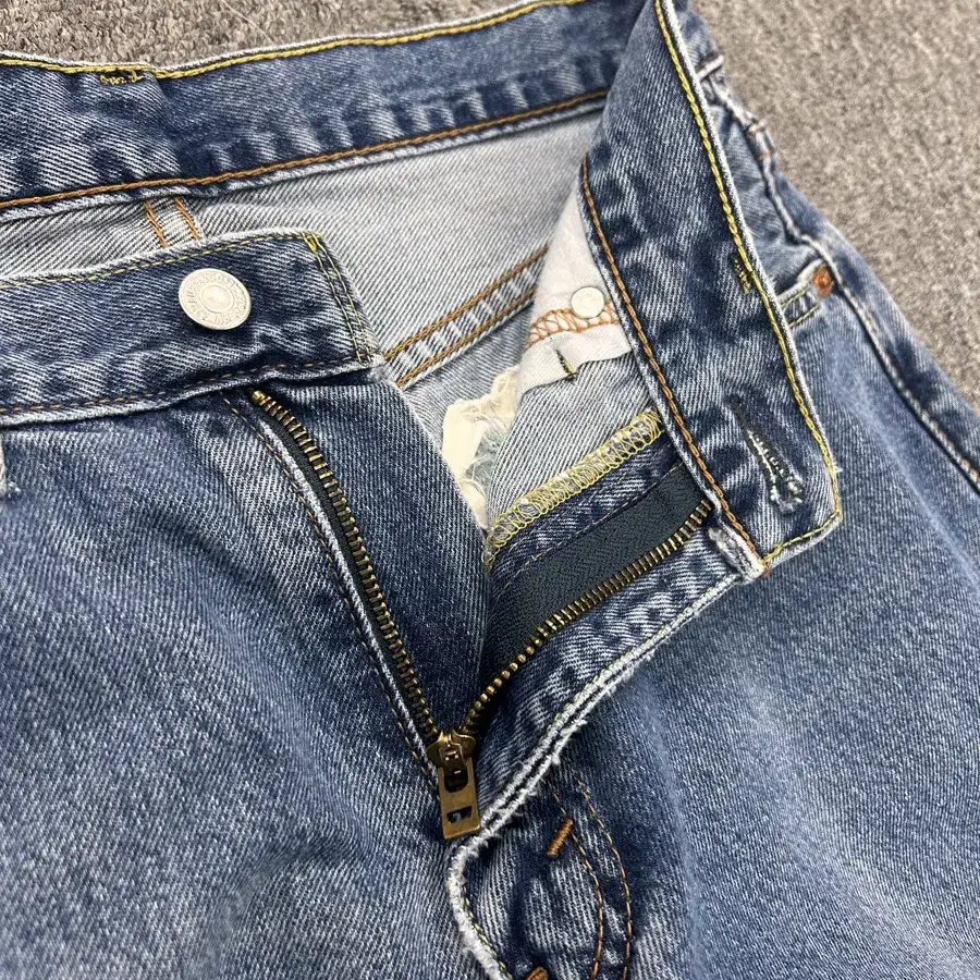 30 리바이스 levis 550 B01