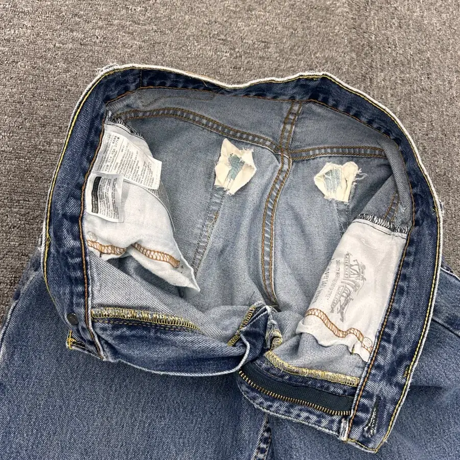 30 리바이스 levis 550 B01