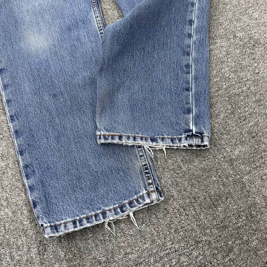 30 리바이스 levis 550 B01