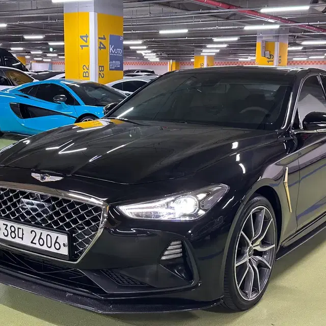 제네시스 g70 2.0t AWD 풀옵션 베이지시트 전국최저가