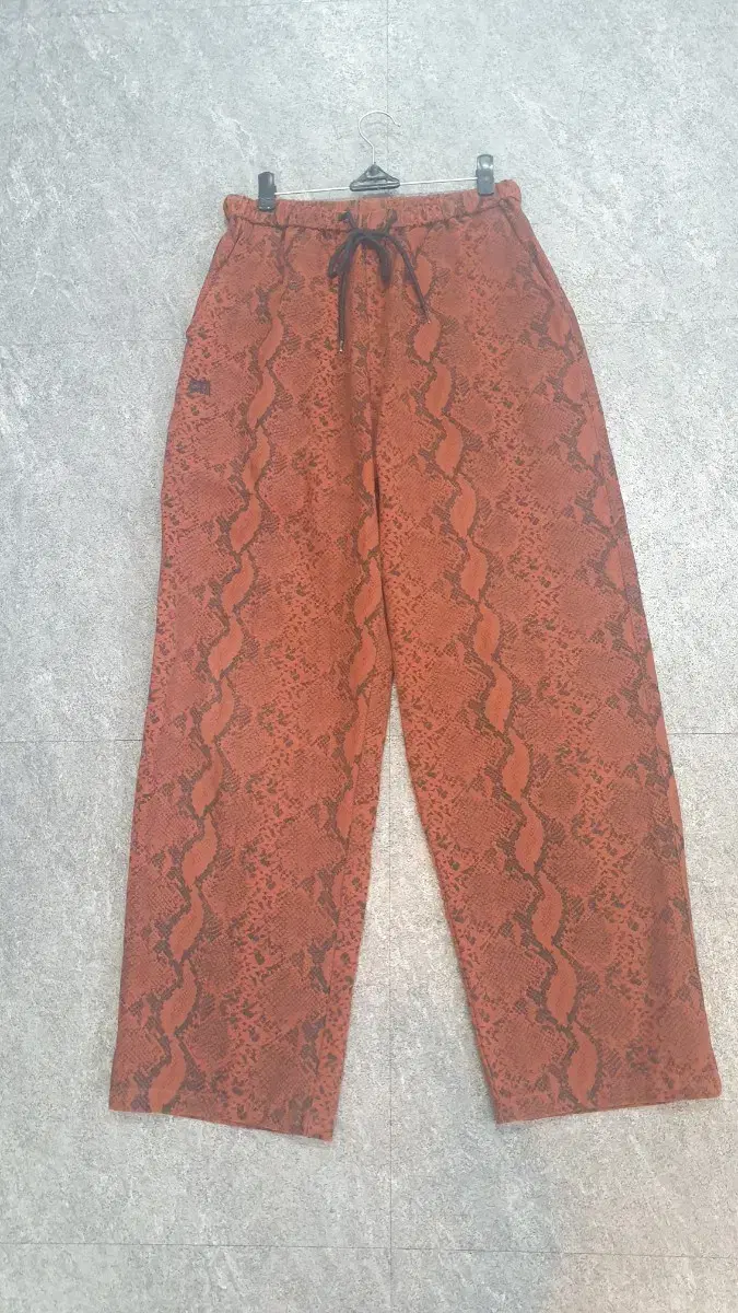 Brown Breathable Pants M