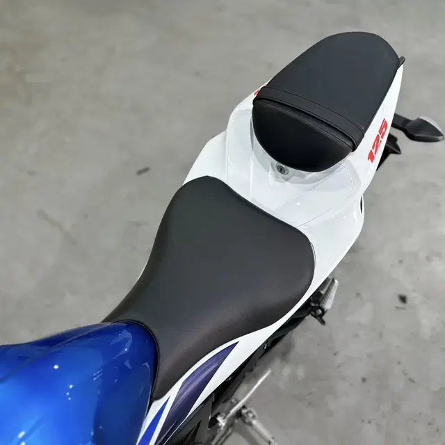 스즈키 GSX-R125ABS 2024년식 1천KM 차량 판매