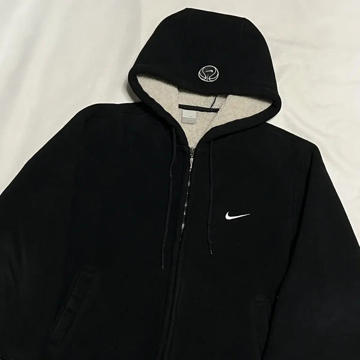 L Nike Solosusi Sherpa Hooded Jumper