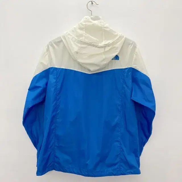 60 THE NORTH FACE 노스페이스 바람막이 (105 XL)