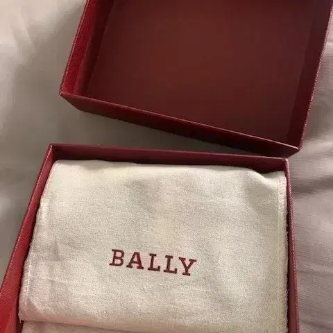 BALLY 카드 홀더 바이폴드 새상품